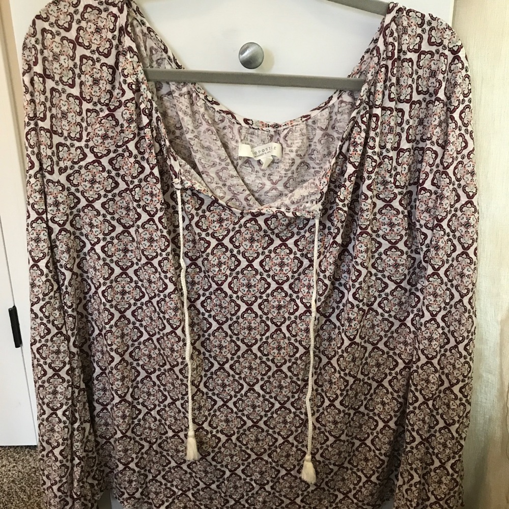 Aeropostale loose top